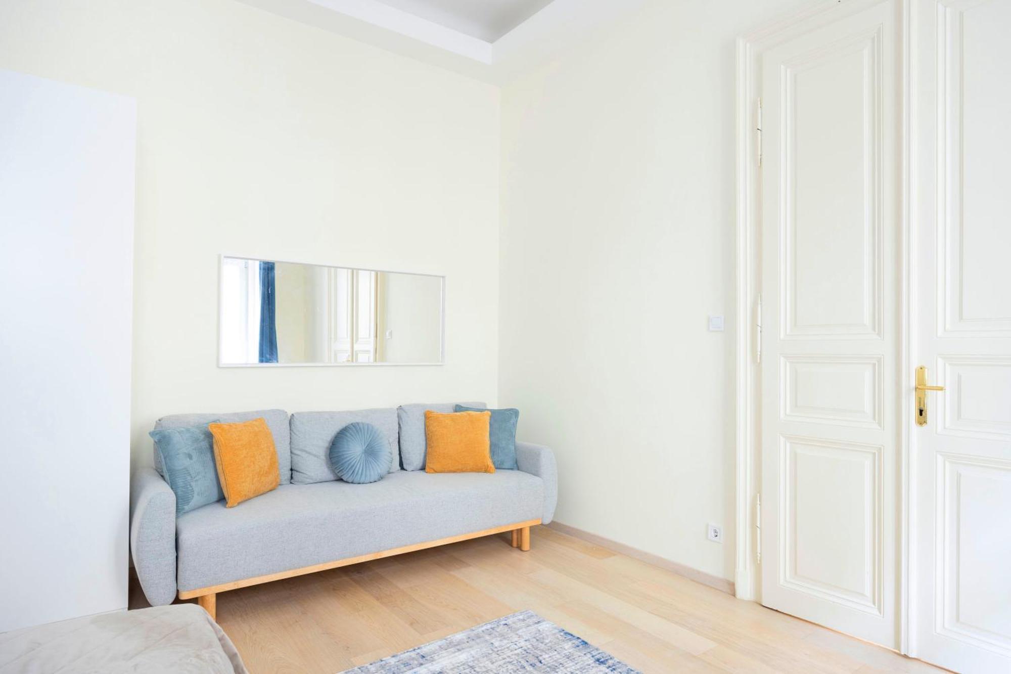 Exclusive & Spacious Central Residence W/ 4Bedrm 2Bathrm Budapest Eksteriør bilde